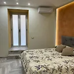 Gasthuis Sikelia Luxury *